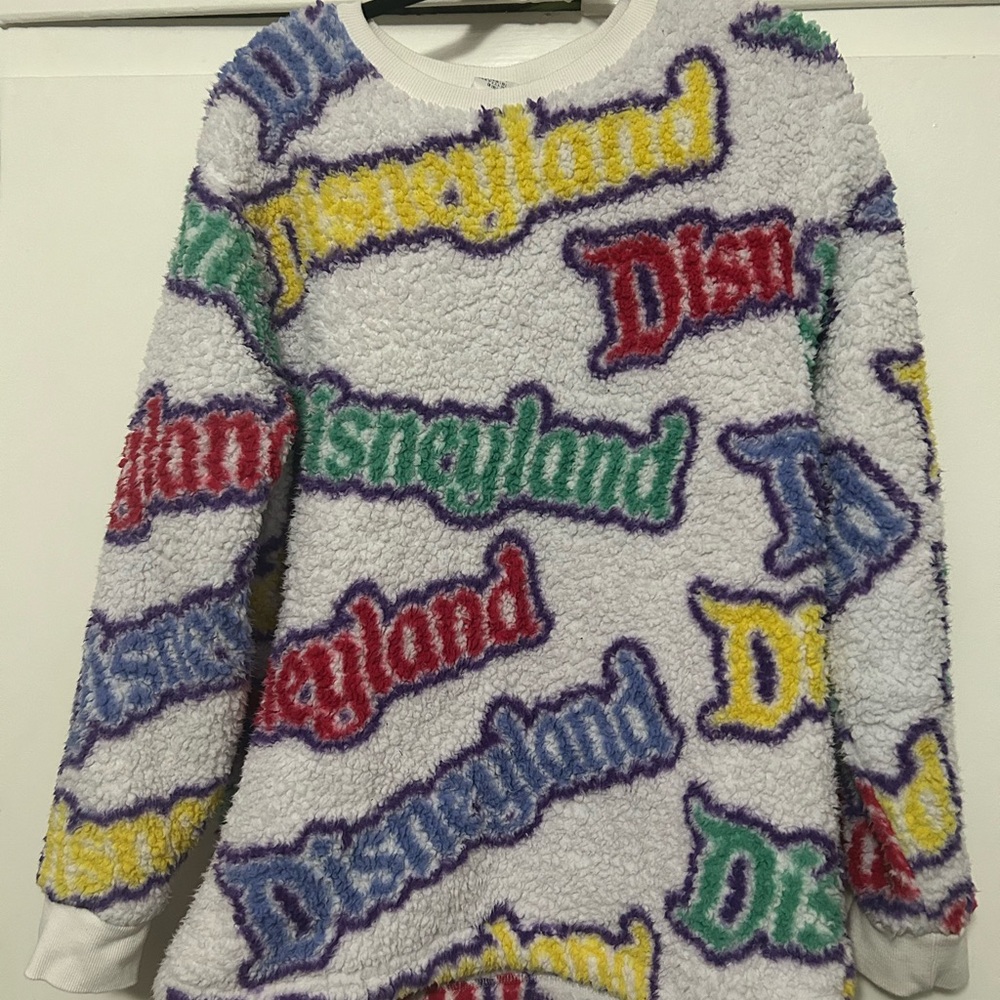 DISNEY SHERPA FLEECE CREW NECK
